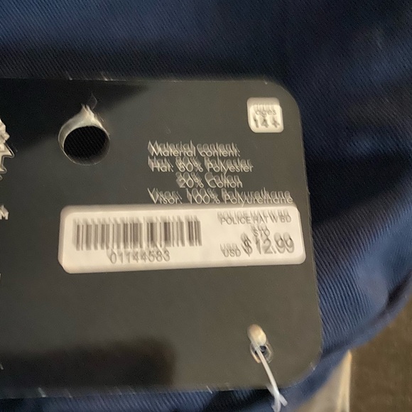 Spirit Store Police Costume with Hat Acessory - Picture 6 of 7